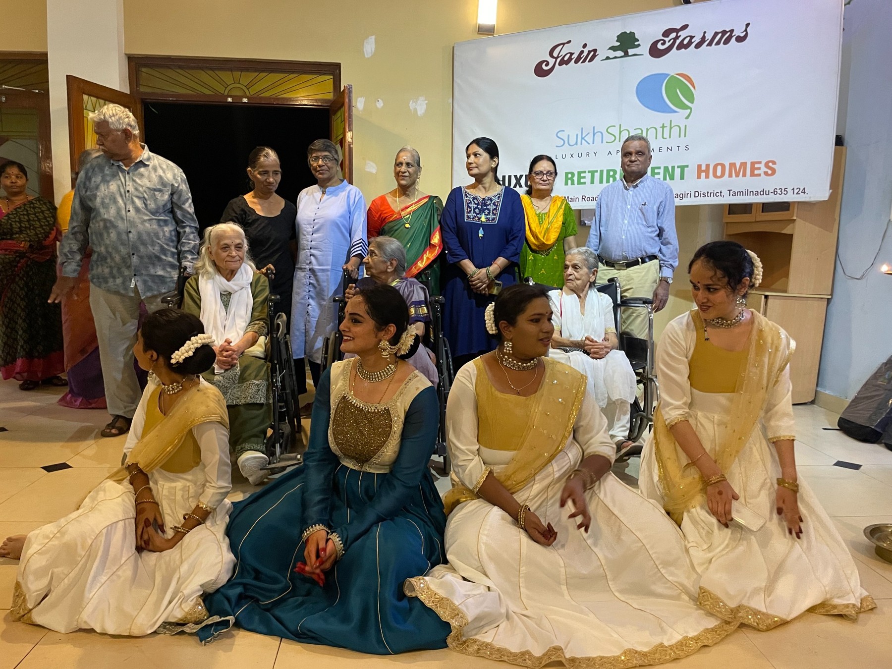 Kathak performance, portrait or community photograph supplied by Meghana Vaibhav.