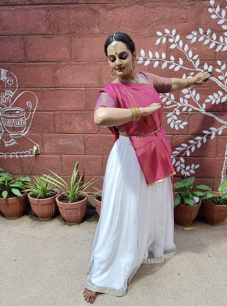 Kathak performance, portrait or community photograph supplied by Meghana Vaibhav.